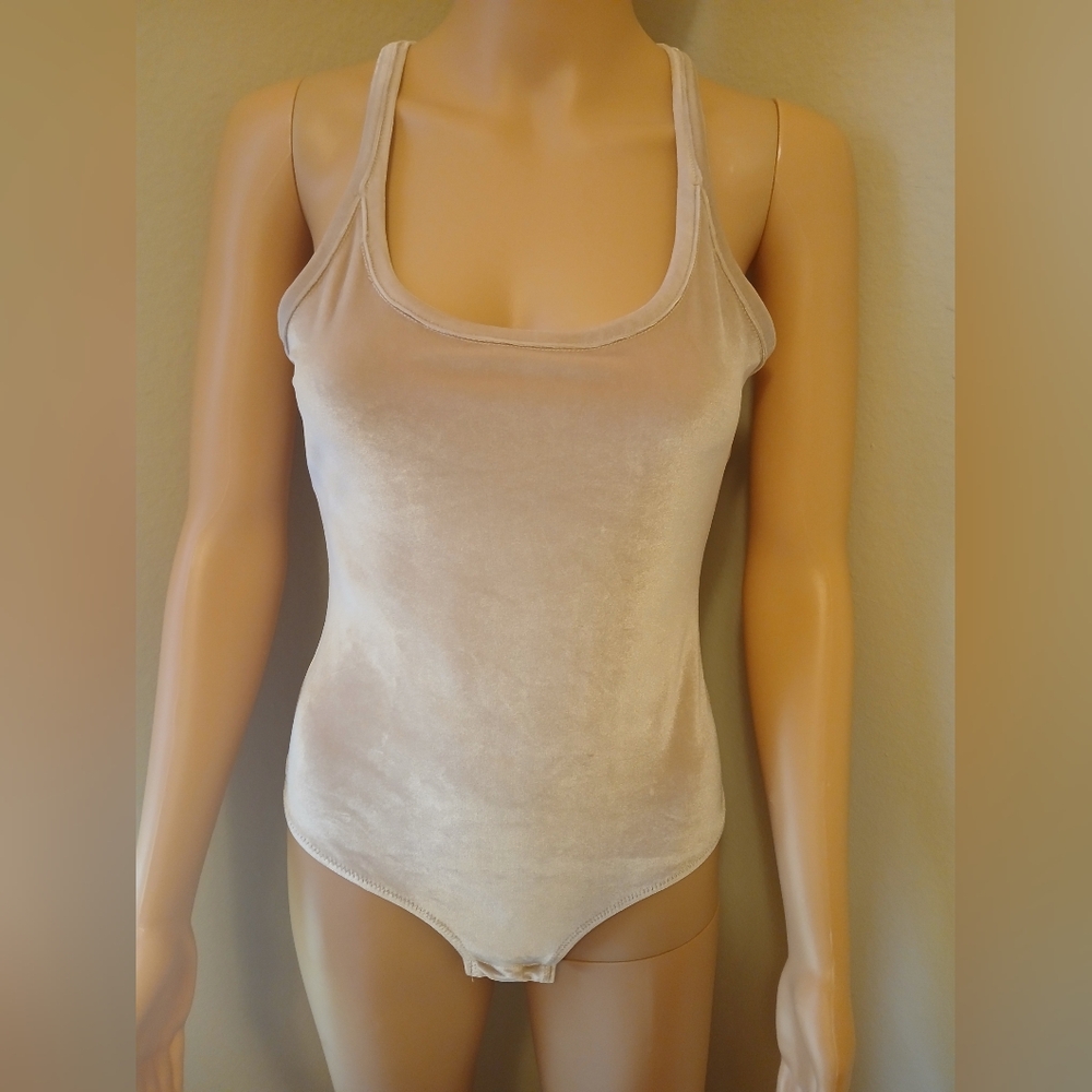 Madewell Velvet Soft Pink Racer Back Bodysuit Size Small